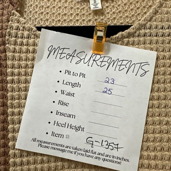 2/$30 BKE Color Block Waffle Knit Shirt Size S Tan Oversized Neutral Boho Boxy - Picture 3 of 10